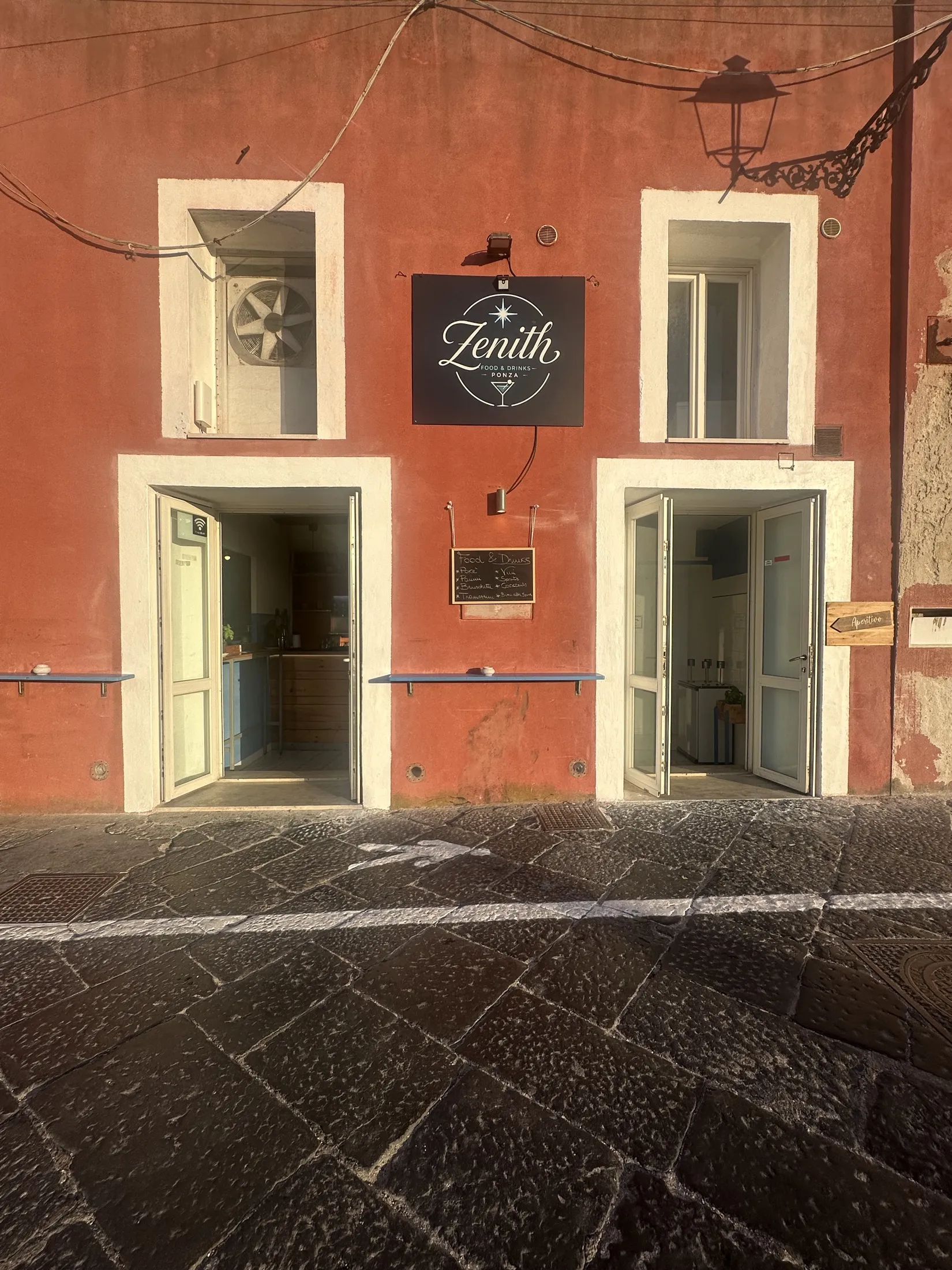 La facciata di Zenith